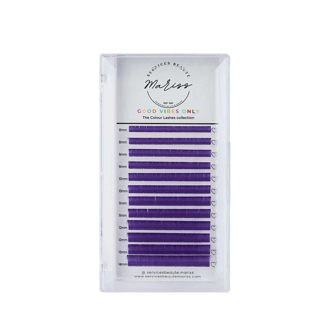 Regular Volume โก Colour Lashes