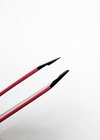 Life Saver ♡ Brow Tweezer
